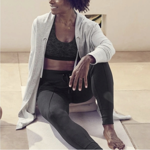 Athleta Vista Wrap Open Front Hoodie Sweatshirt Size XS Heathered Grey EUC $89 - Picture 10 of 10